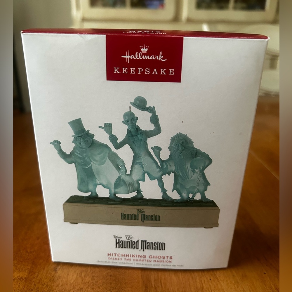 Hallmark 2022 Disney Musical Keepsake Haunted Mansion Hitch Hiking Ghosts BNWT
